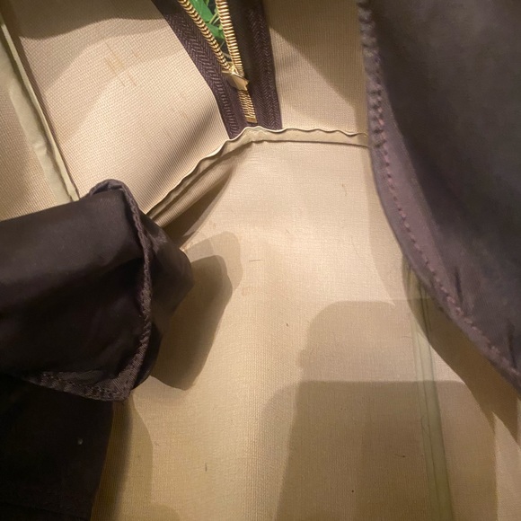 Gorgeous Louis Vuitton Unisex Monogram Evasion Travel Bag - #11 - Picture 6 of 13